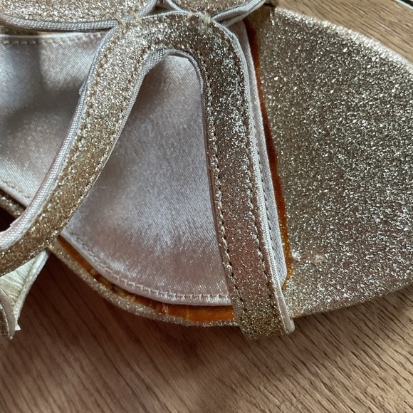 Nina Gold Strappy Heels for Formal Elegance - Picture 13 of 13